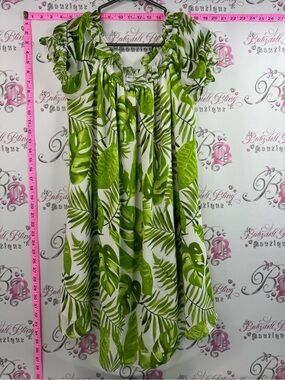 Belle vere dress tiki beach Tropical Leaf Green Mini Dress leaves white